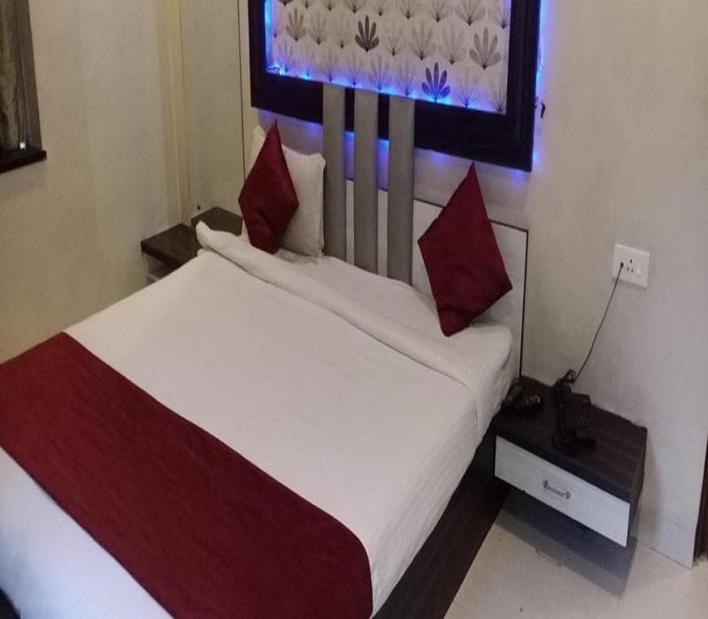 Hotel White House Pune Exterior foto